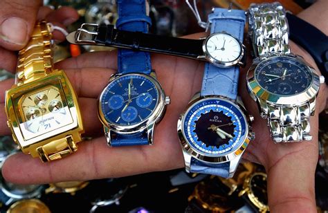 kyiv merchants sell fake soviet watchs|Black Markets / Counterfeit Watches .